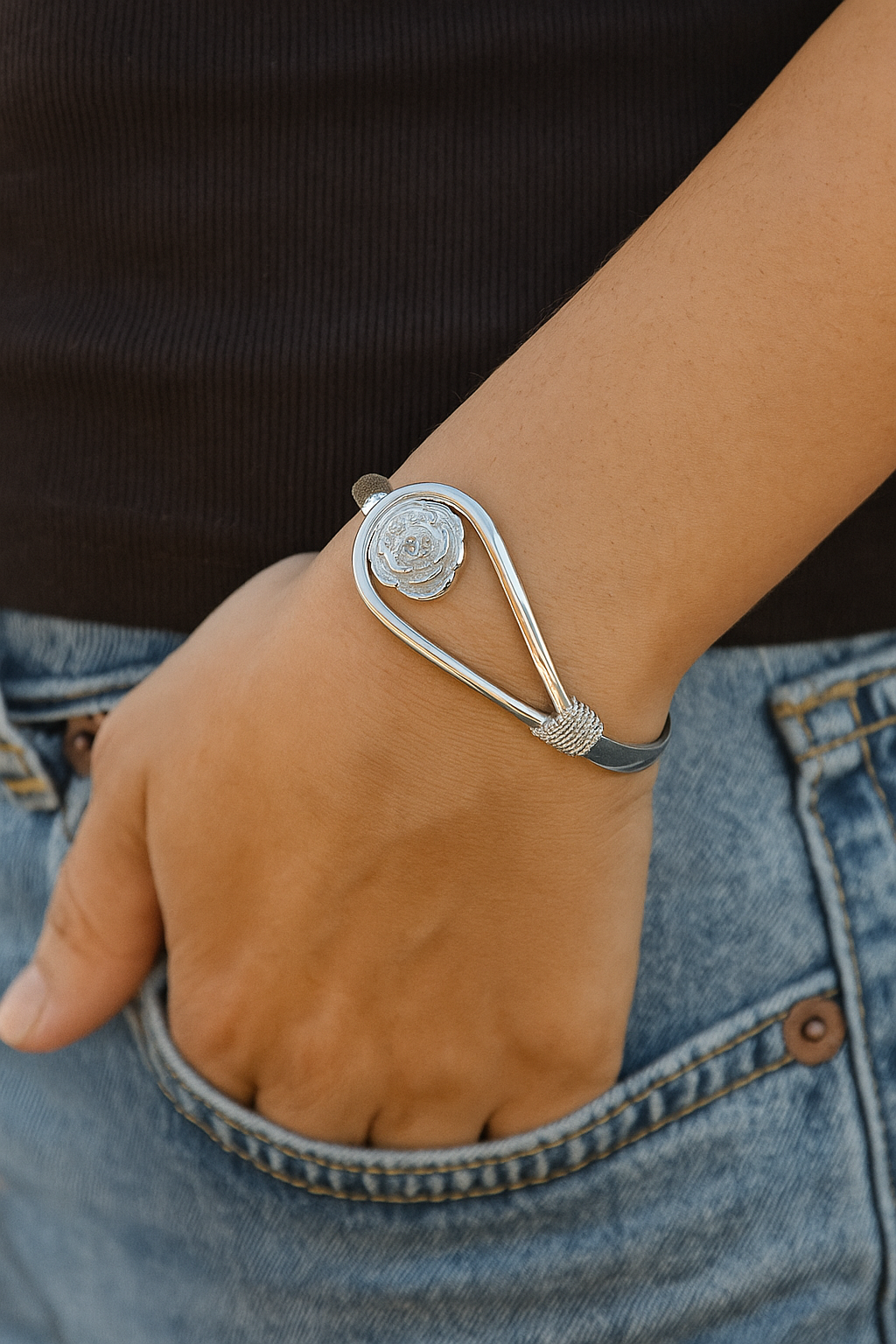 Teardrop Rose🌹Bracelet