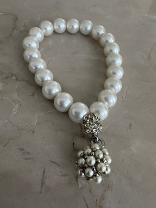 Elegant Pearl Bracelet with Crystal and Cluster Charm